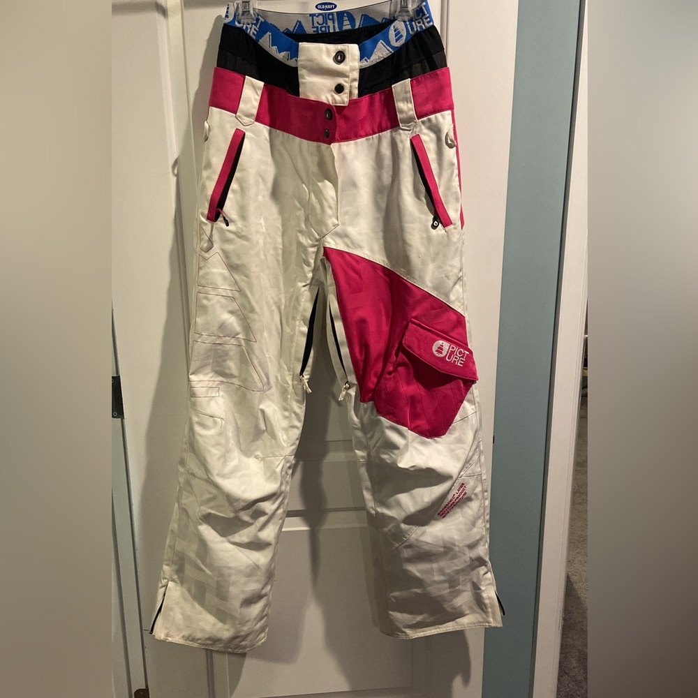 Women’s snow pants